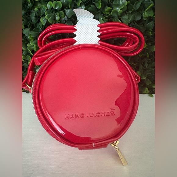 Marc Jacobs Handbags - MARC JACOBS Bag